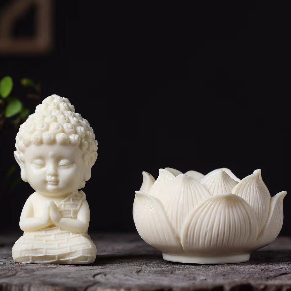 Ivory Nut mini Buddha