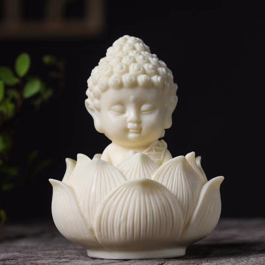 Ivory Nut mini Buddha